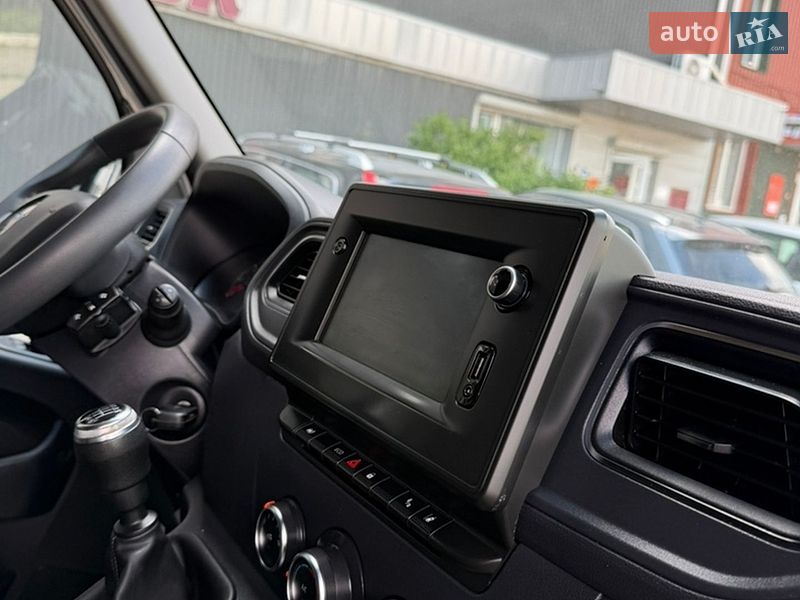 Грузовой фургон Renault Master 2021 в Ровно