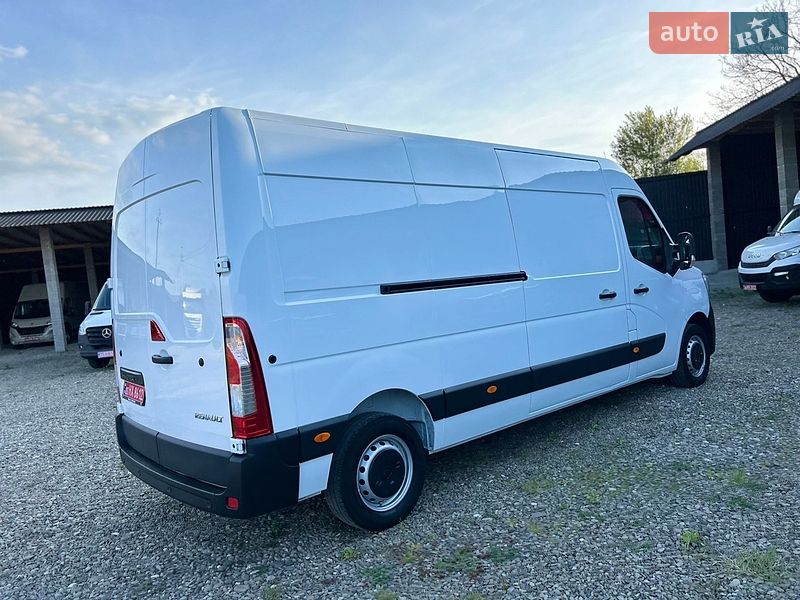 Вантажний фургон Renault Master 2023 в Хусті