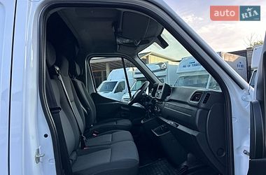 Вантажний фургон Renault Master 2023 в Хусті