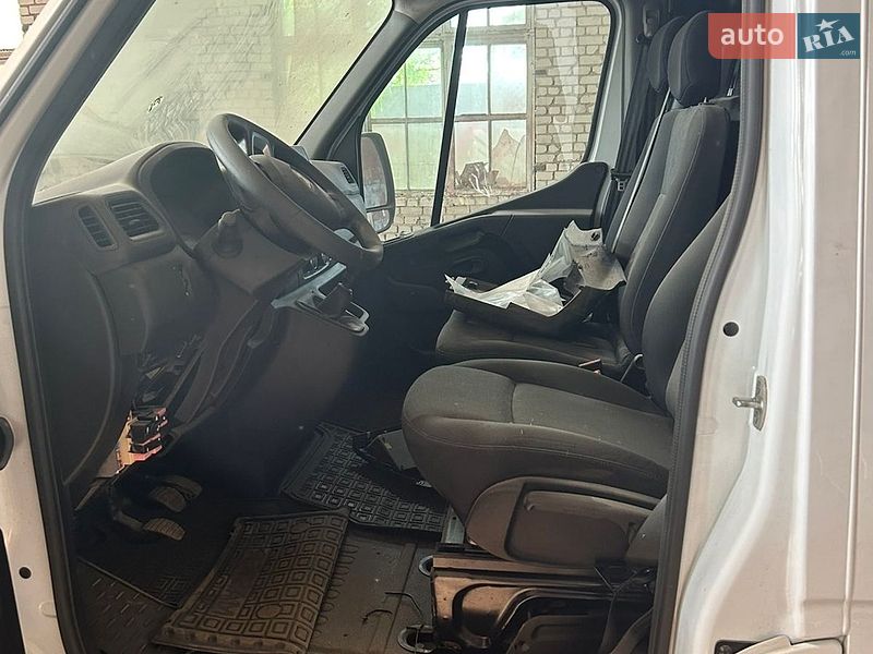 Вантажний фургон Renault Master 2024 в Житомирі