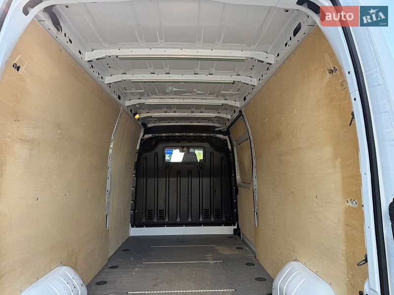 Грузовой фургон Renault Master 2019 в Луцке