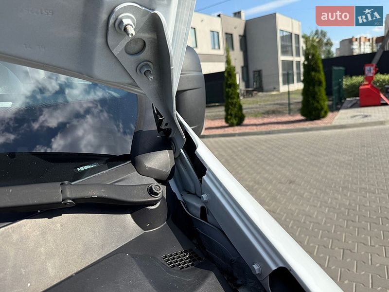 Грузовой фургон Renault Master 2019 в Луцке