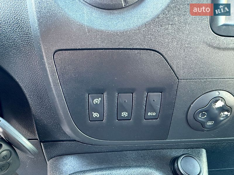Грузовой фургон Renault Master 2019 в Луцке