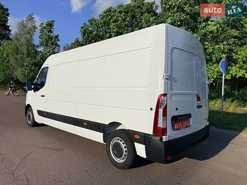 Грузовой фургон Renault Master 2023 в Киеве