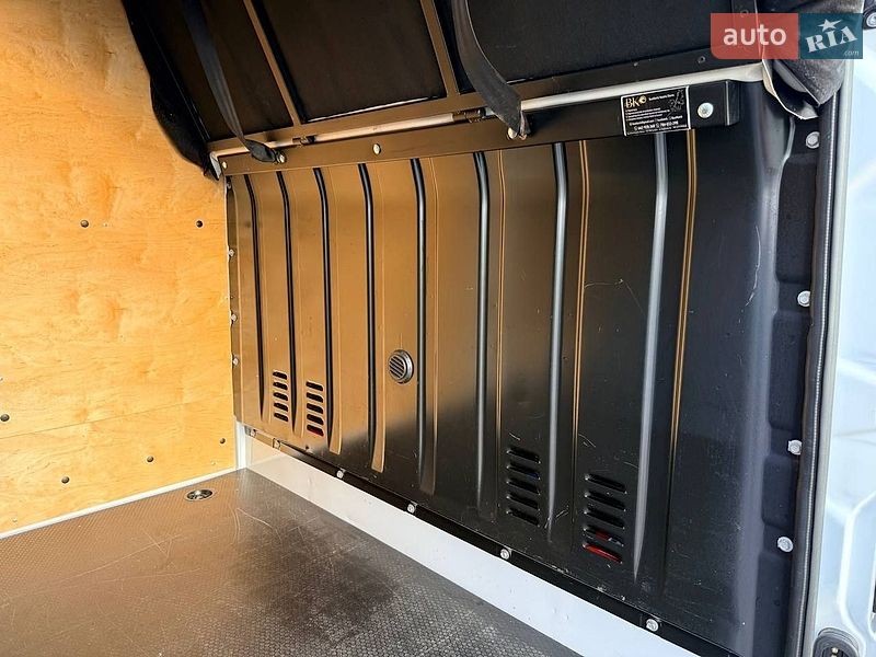 Грузовой фургон Renault Master 2023 в Киеве