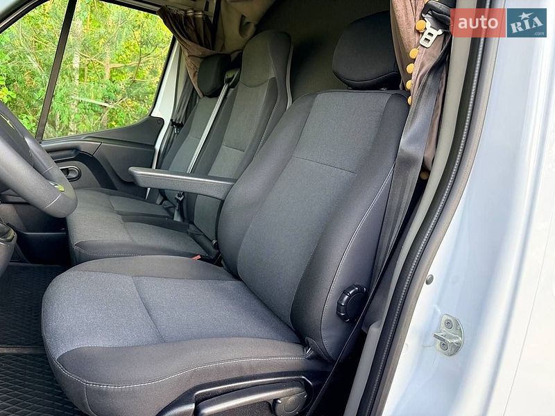 Грузовой фургон Renault Master 2023 в Киеве