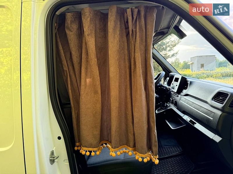 Грузовой фургон Renault Master 2023 в Киеве