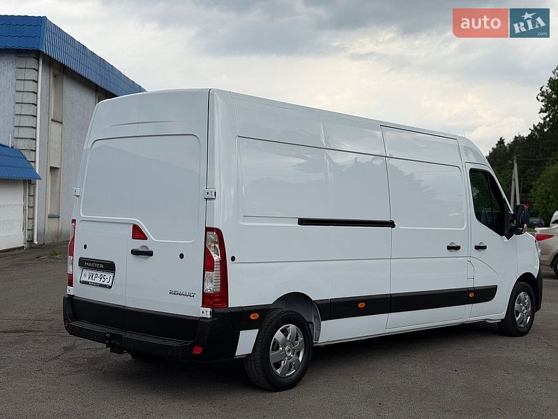Вантажний фургон Renault Master 2022 в Радивиліві