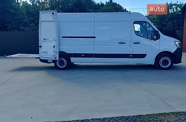 Грузовой фургон Renault Master 2021 в Млинове