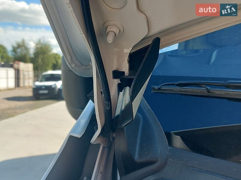 Грузовой фургон Renault Master 2021 в Млинове