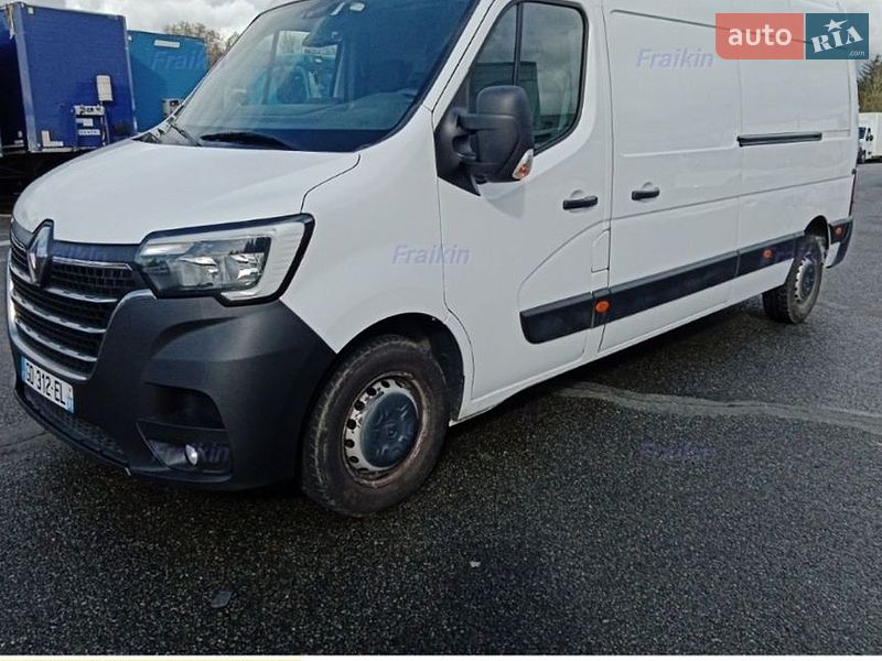 Грузовой фургон Renault Master 2021 в Млинове