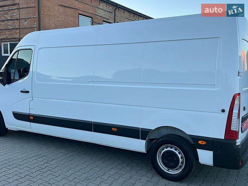 Грузовой фургон Renault Master 2021 в Нововолынске