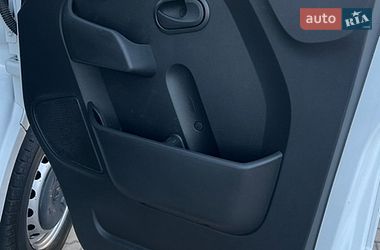 Грузовой фургон Renault Master 2021 в Нововолынске