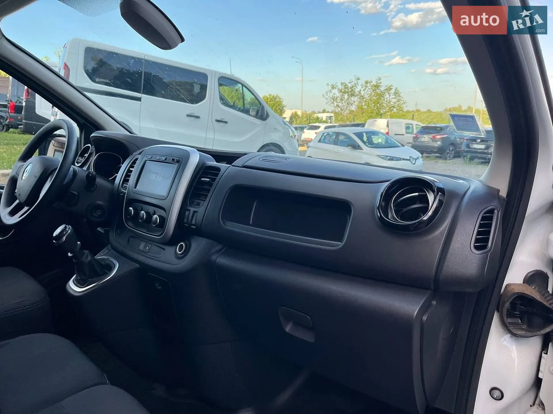 2020 Renault Trafic - мініатюра 21