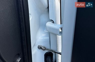 Вантажний фургон Renault Master 2017 в Луцьку