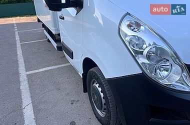 Вантажний фургон Renault Master 2017 в Дубні