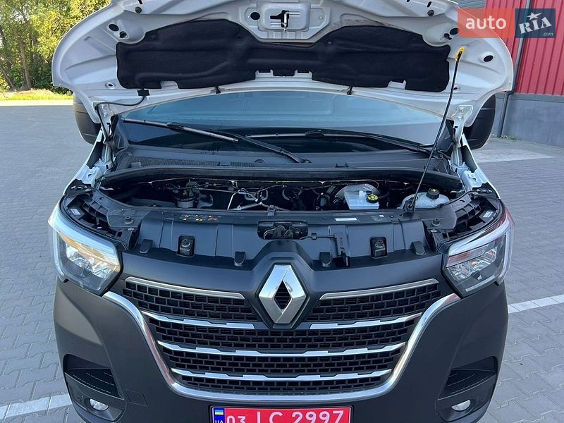 Грузовой фургон Renault Master 2023 в Днепре