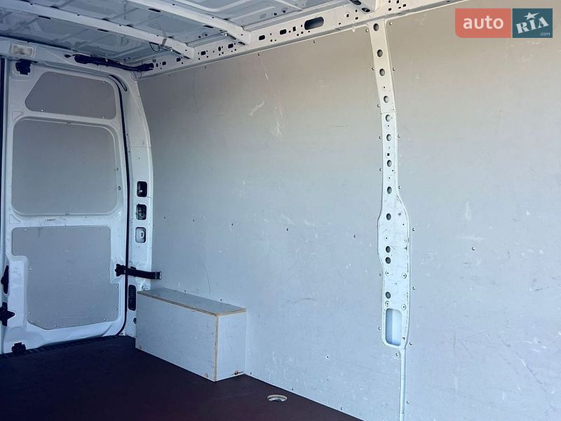 Грузовой фургон Renault Master 2023 в Днепре