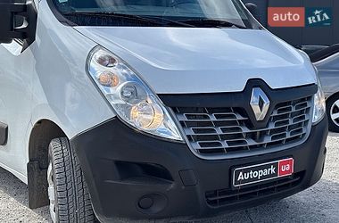 Вантажний фургон Renault Master 2017 в Львові
