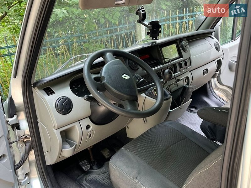 Мінівен Renault Master 2005 в Шептицькому