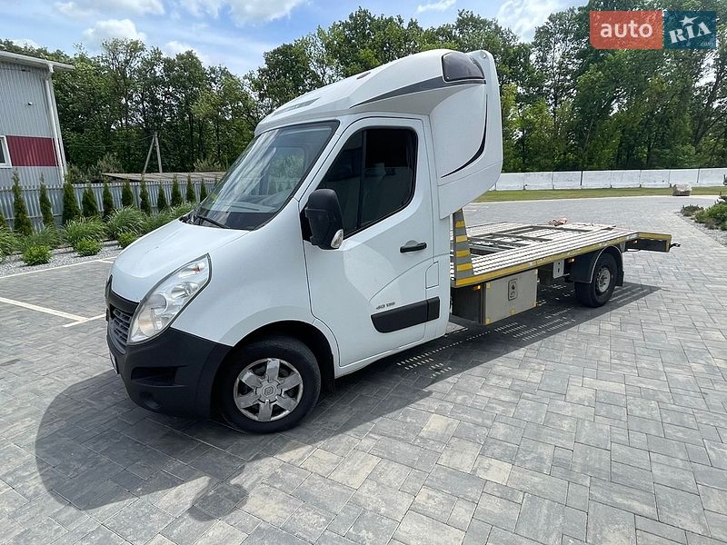 Автовоз Renault Master 2015 в Луцьку