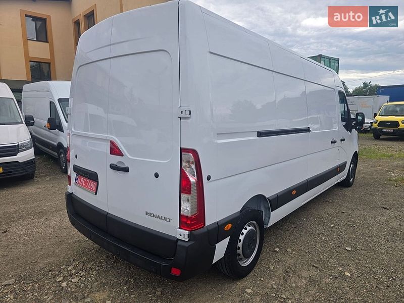 Вантажний фургон Renault Master 2022 в Стрию