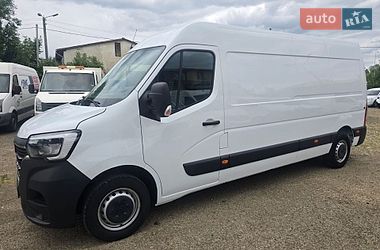 Вантажний фургон Renault Master 2022 в Стрию