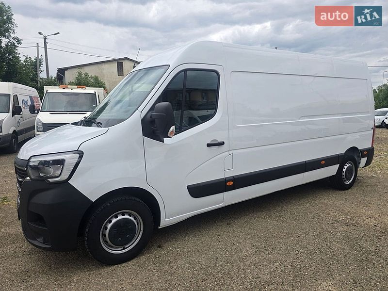 Вантажний фургон Renault Master 2022 в Стрию