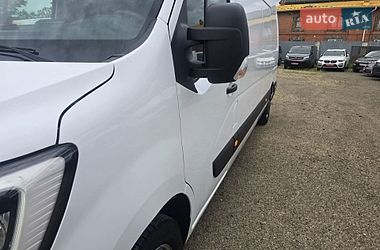 Вантажний фургон Renault Master 2022 в Стрию