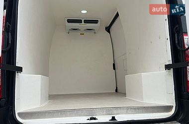 Вантажний фургон Renault Master 2019 в Львові