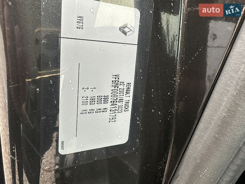 Вантажний фургон Renault Master 2019 в Львові