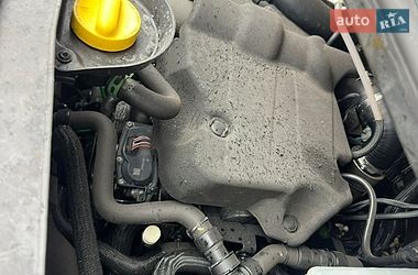 Вантажний фургон Renault Master 2019 в Львові