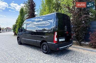 Вантажний фургон Renault Master 2016 в Львові