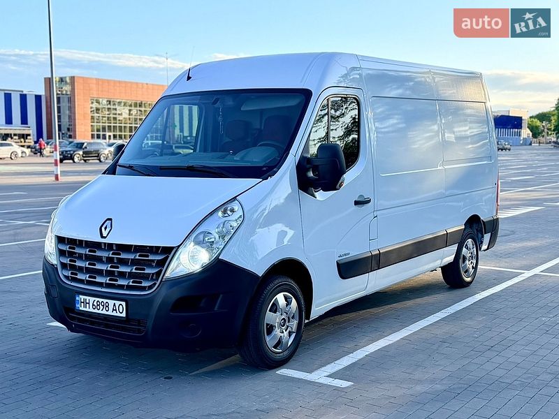 Вантажний фургон Renault Master 2012 в Одесі