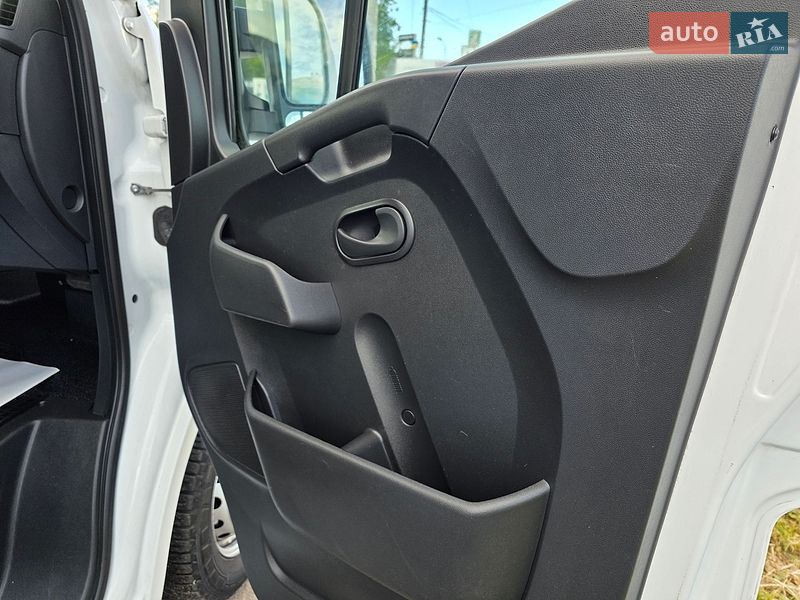Грузовой фургон Renault Master 2021 в Одессе