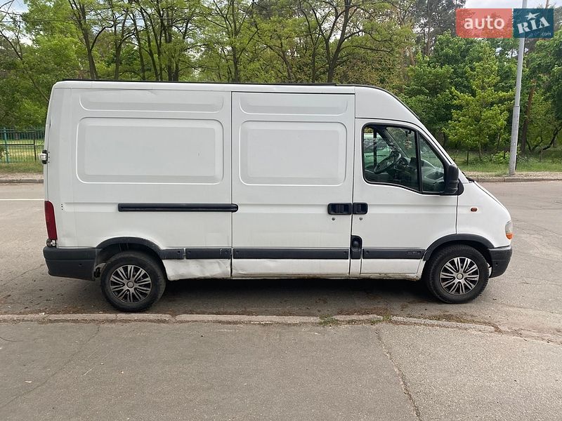 Микроавтобус грузовой (до 3,5т) Renault Master 2002 в Киеве