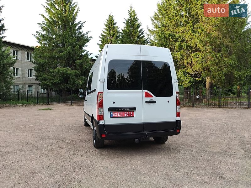 Грузовой фургон Renault Master 2017 в Бердичеве