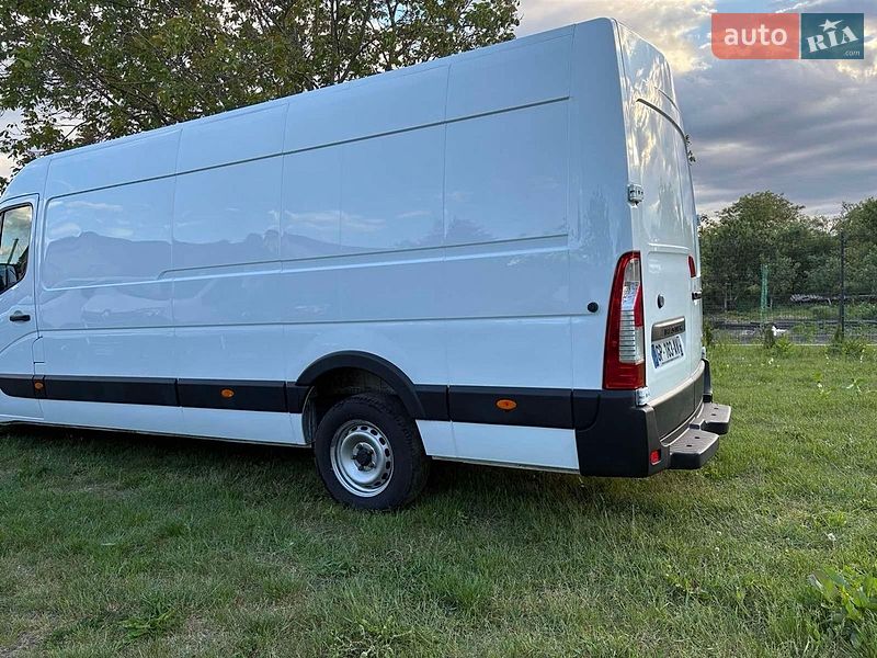 Вантажний фургон Renault Master 2023 в Радивиліві