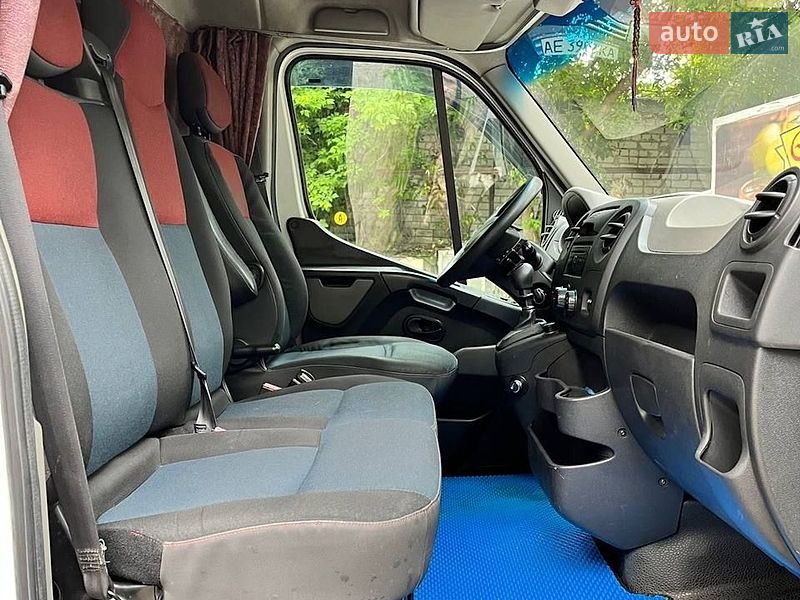 Тентований Renault Master 2011 в Дніпрі
