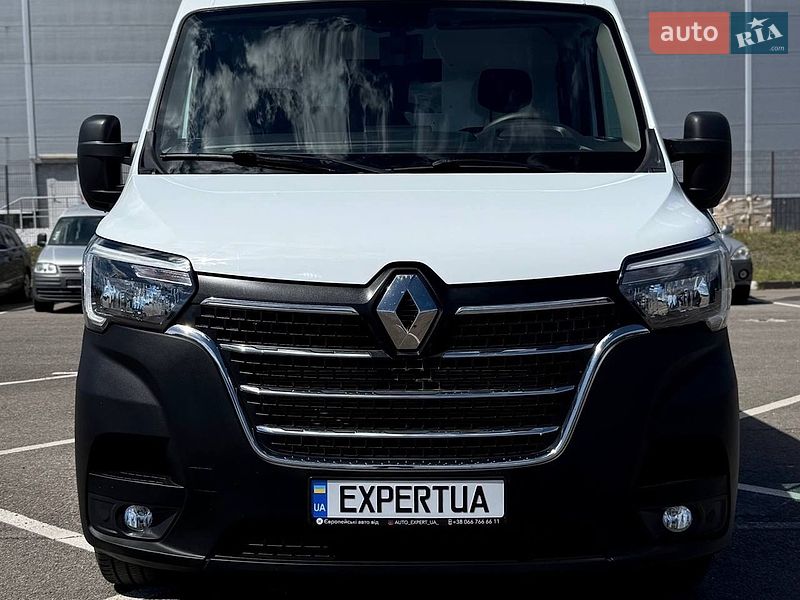 Грузовой фургон Renault Master 2022 в Киеве