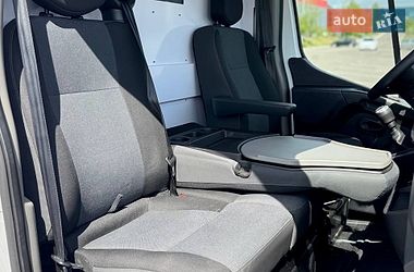Грузовой фургон Renault Master 2022 в Киеве