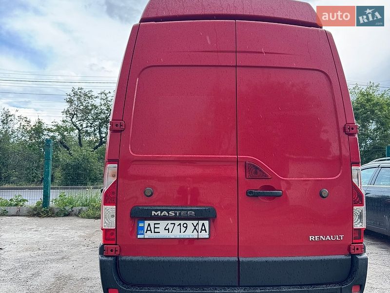 Грузовой фургон Renault Master 2017 в Днепре