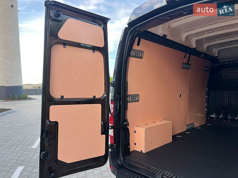 Грузовой фургон Renault Master 2020 в Дубно