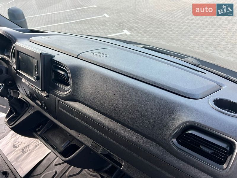 Грузовой фургон Renault Master 2020 в Дубно