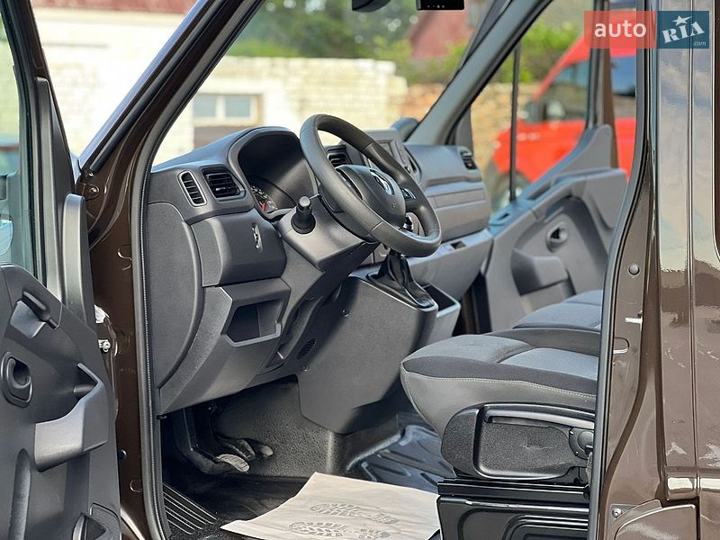 Грузовой фургон Renault Master 2020 в Дубно