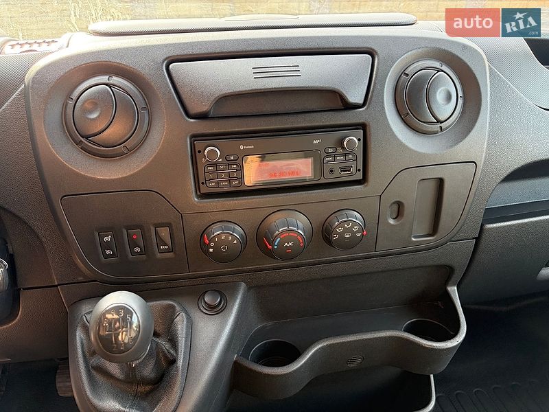 Грузовой фургон Renault Master 2018 в Луцке