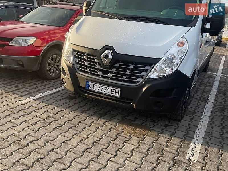 Інші вантажівки Renault Master 2016 в Чернівцях