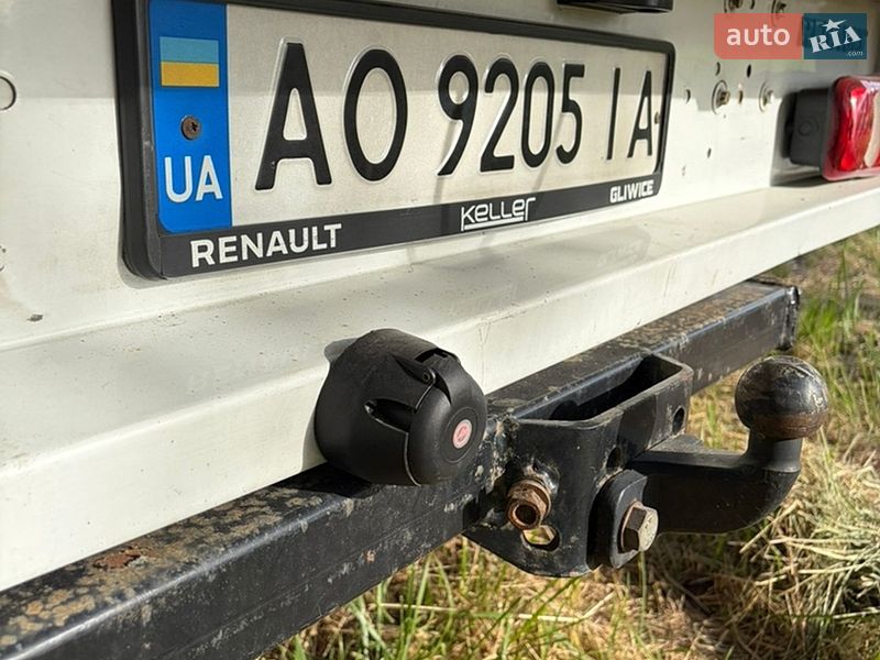 Грузовой фургон Renault Master 2016 в Ужгороде
