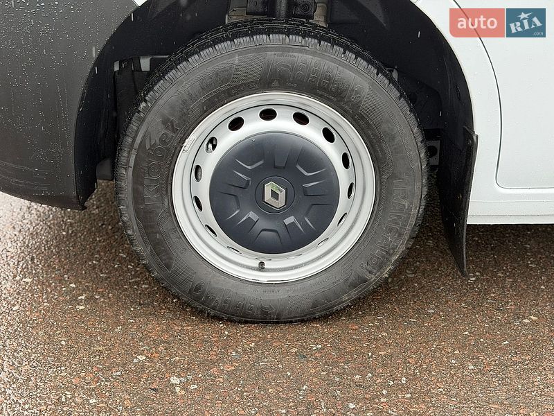Грузовой фургон Renault Master 2019 в Дубно