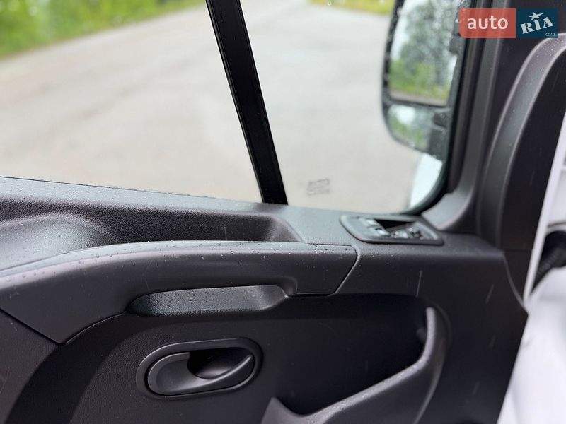 Грузовой фургон Renault Master 2019 в Дубно